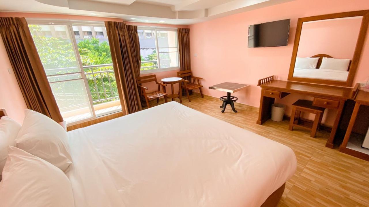 A.A. Pattaya Golden Beach Hotel Eksteriør billede